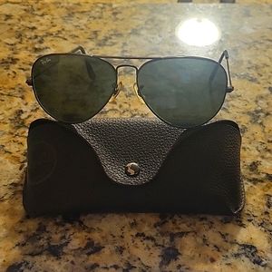 Ray-Ban aviator sunglasses black